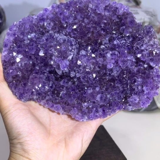 水晶大型摆件（非配饰）未镶嵌