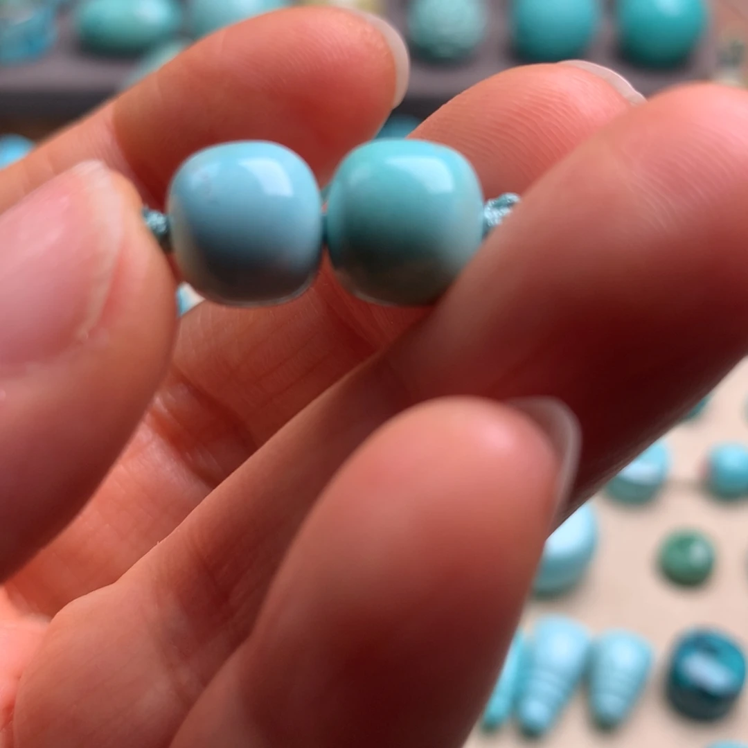 绿松石未镶嵌颈饰