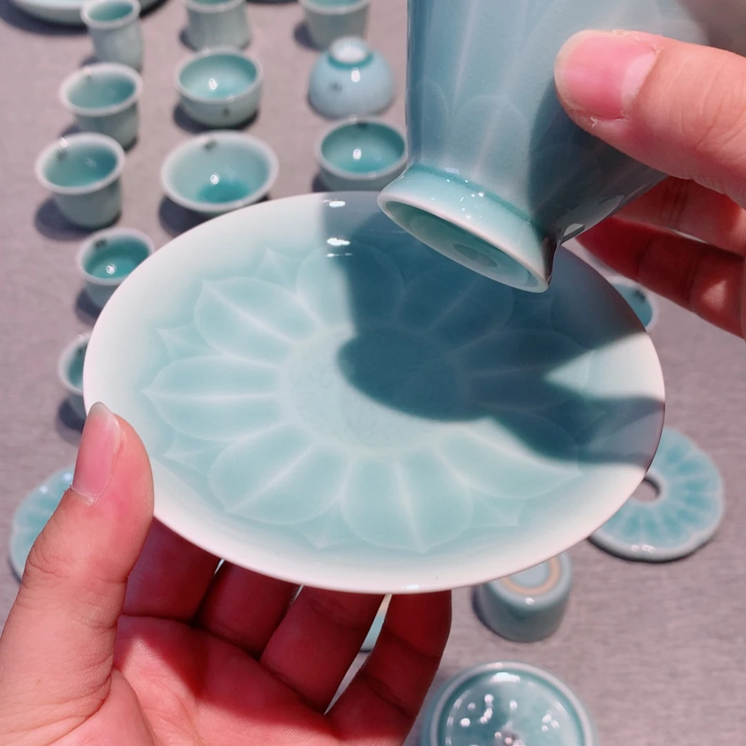 魔***薇龙泉青瓷茶具盖碗