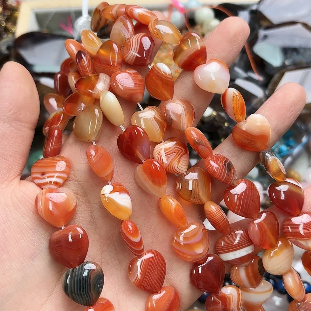 玛瑙/玉髓未镶嵌珠宝半成品卡16红条纹玛爱心短条