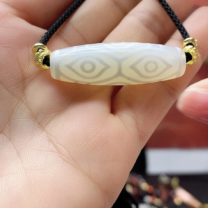 玛瑙/玉髓合金颈饰