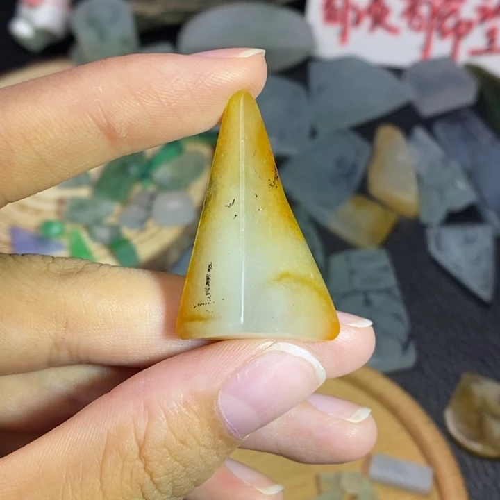 未镶嵌定制翡翠翡翠