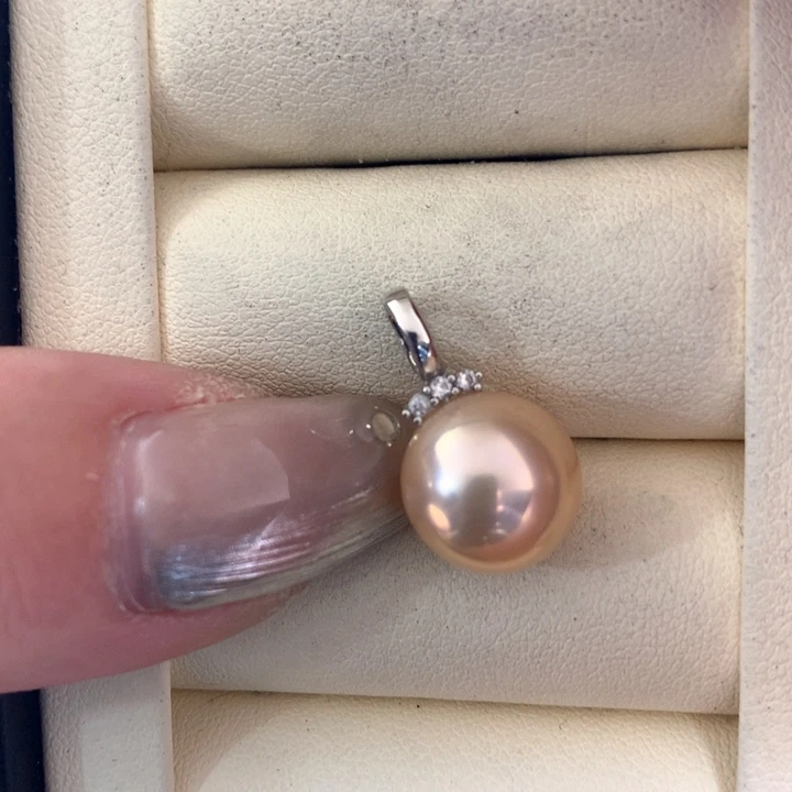 颈饰银S925镶嵌淡水珍珠