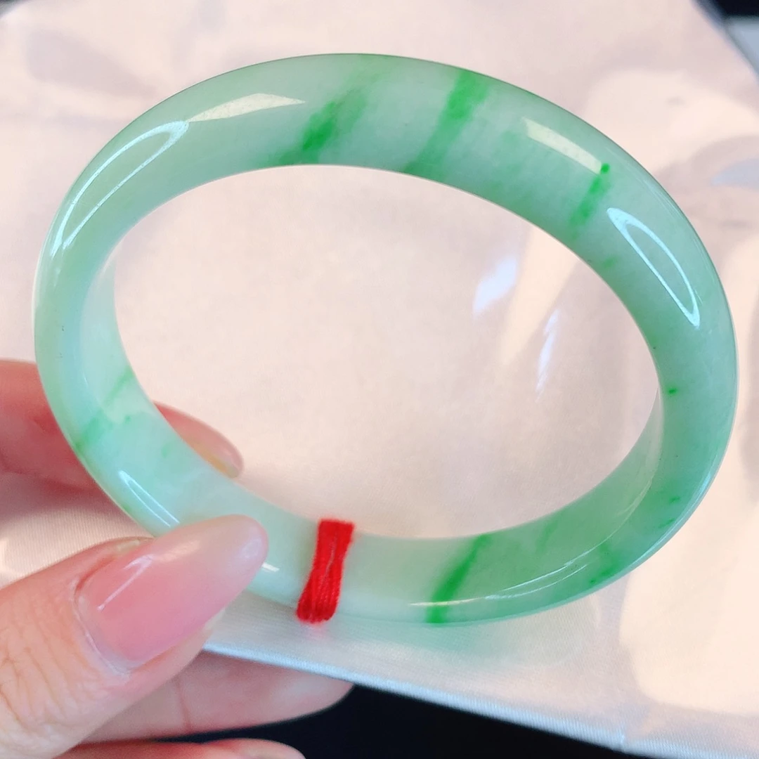 翡翠手镯未镶嵌303翡翠