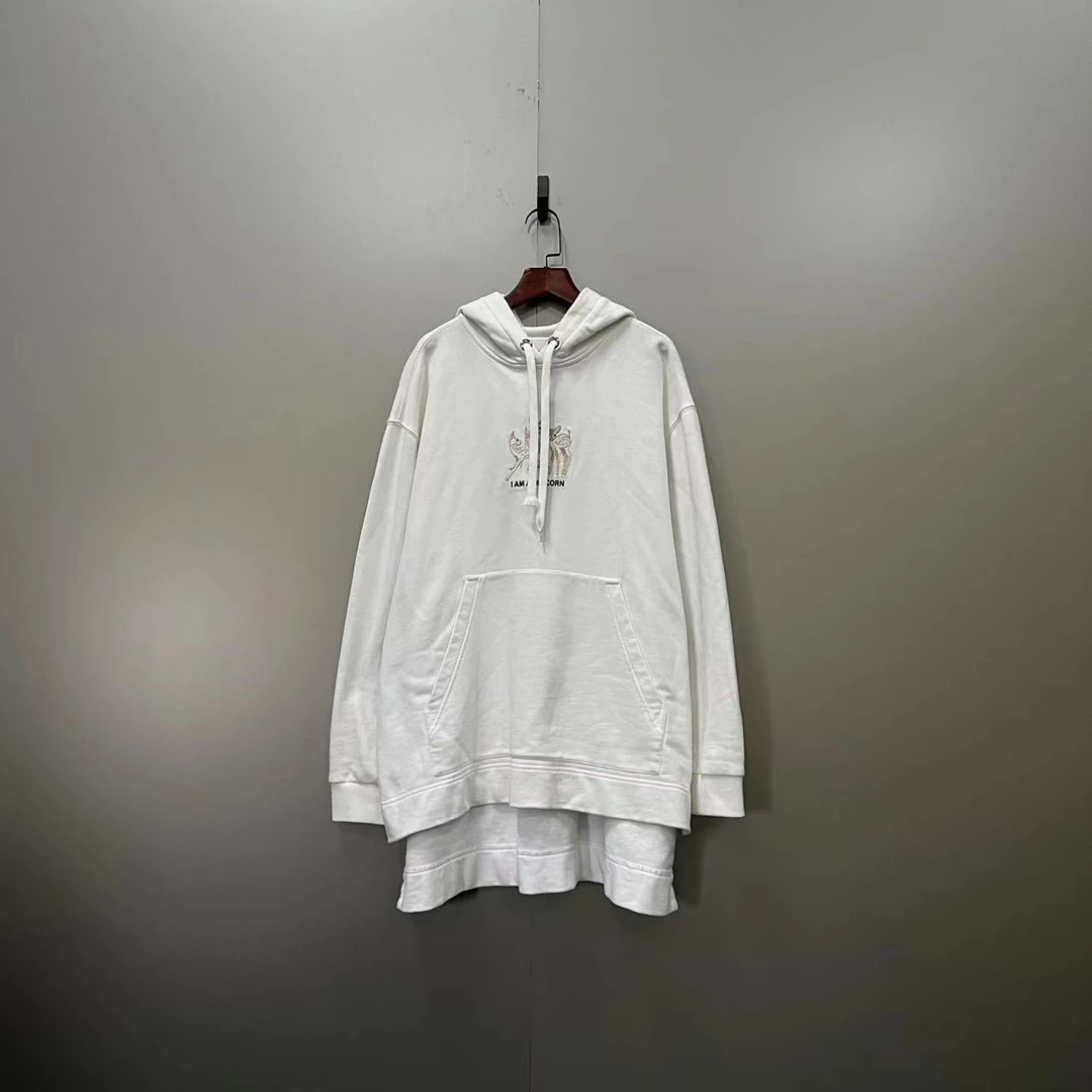 95新 BURBERRY/博柏利  巴宝莉 白色刺绣图案logo帽衫 XS码/95新