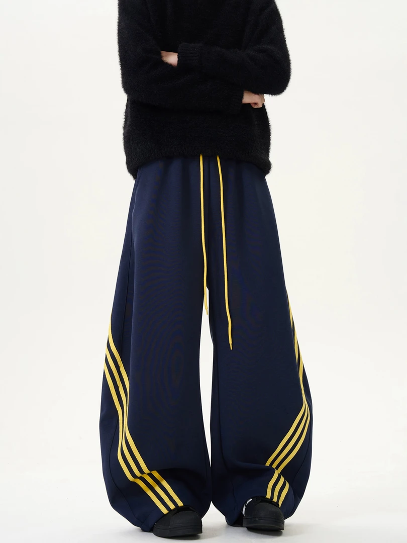 六六 美式复古三条杠阔腿弯刀卫裤男女款重磅休闲运动裤