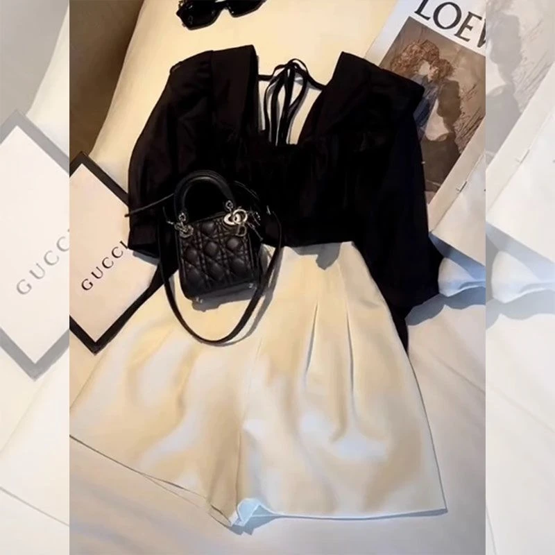 时尚网红炸街穿搭一整套装女夏季小个子轻熟风短袖上衣短裤两件套