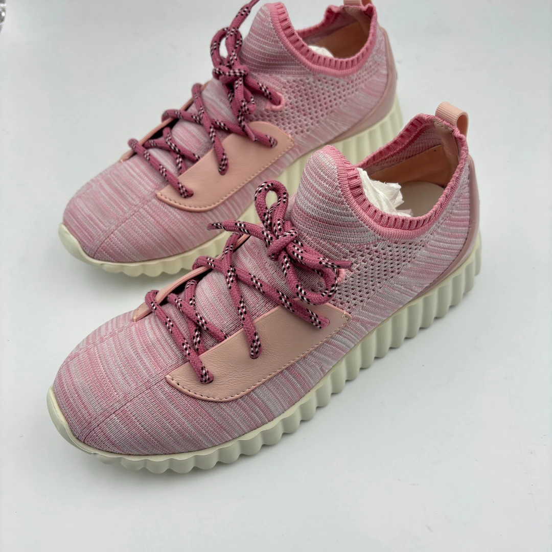 全新未使用 FERRAGAMO/菲拉格慕 37.5码/菲拉格慕粉色运动鞋/鞋盒