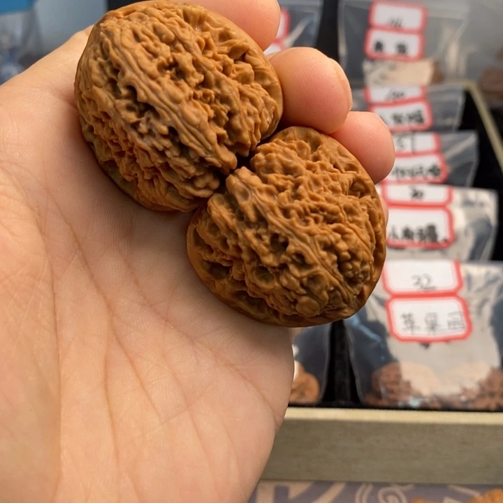 糯***一文玩核桃吊坠39南疆石