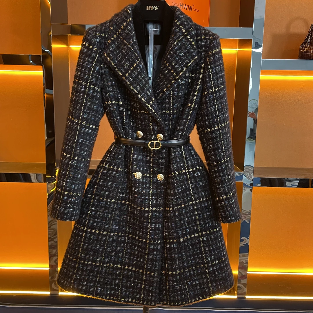 鹅绒服(袖子有绒)英伦潮流时尚法式收腰短款羽绒服DHZHJ406496