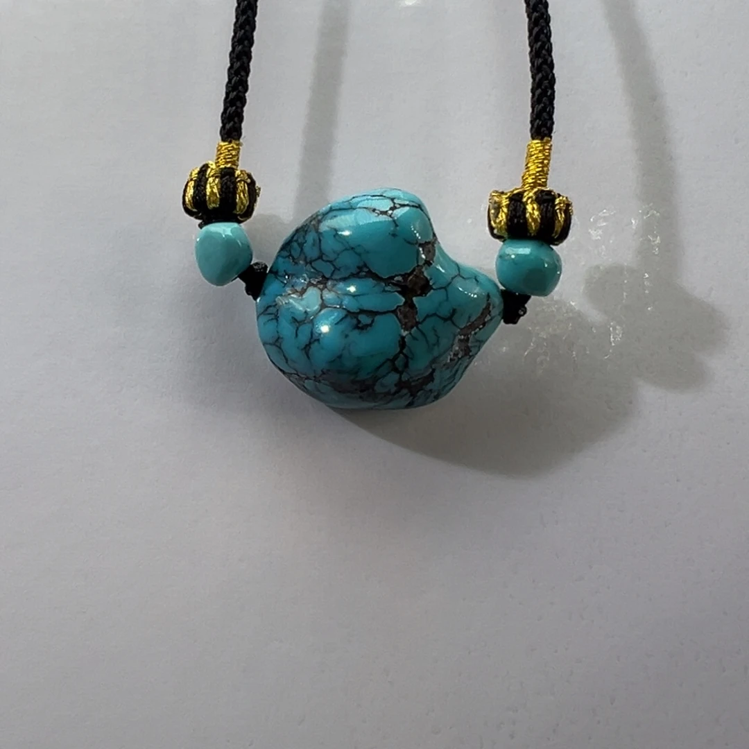 绿松石未镶嵌挂件