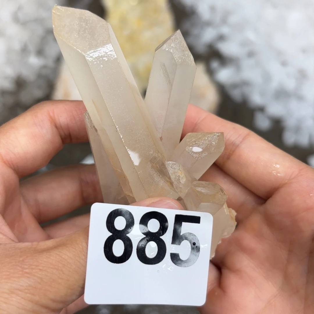 未镶嵌水晶大型摆件（非配饰）