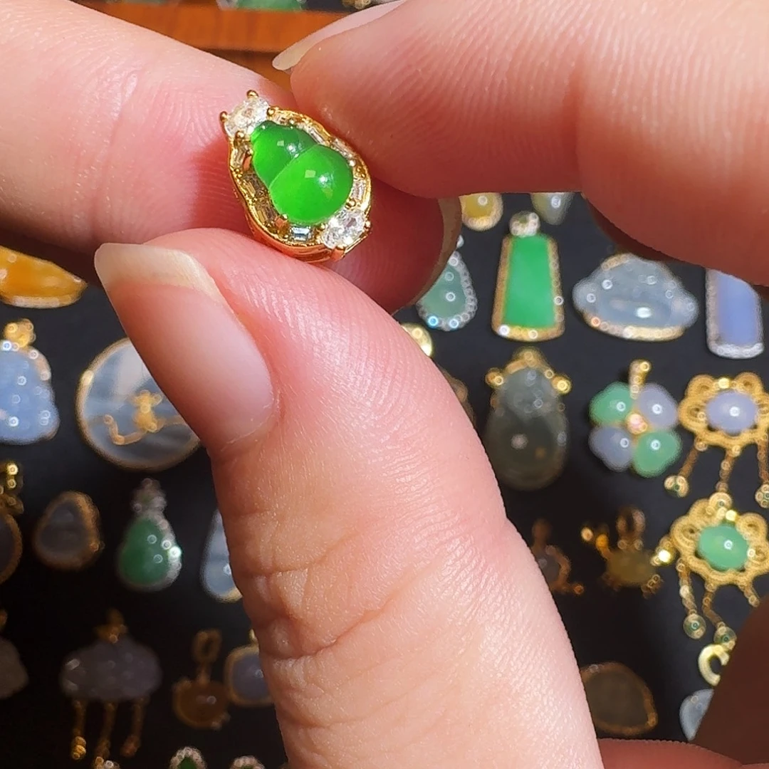 颈饰银S925镶嵌翡翠