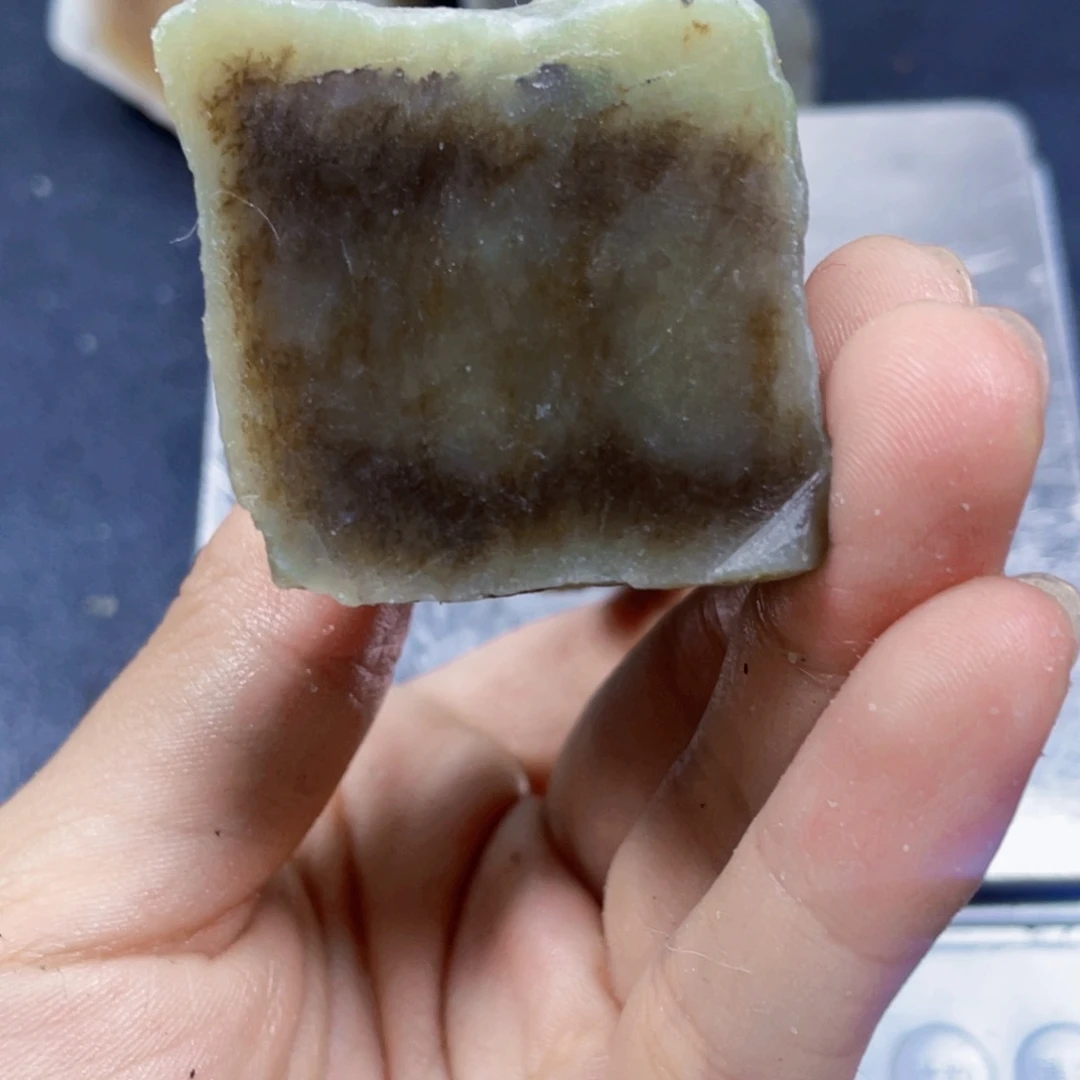 未镶嵌和田玉珠宝半成品
