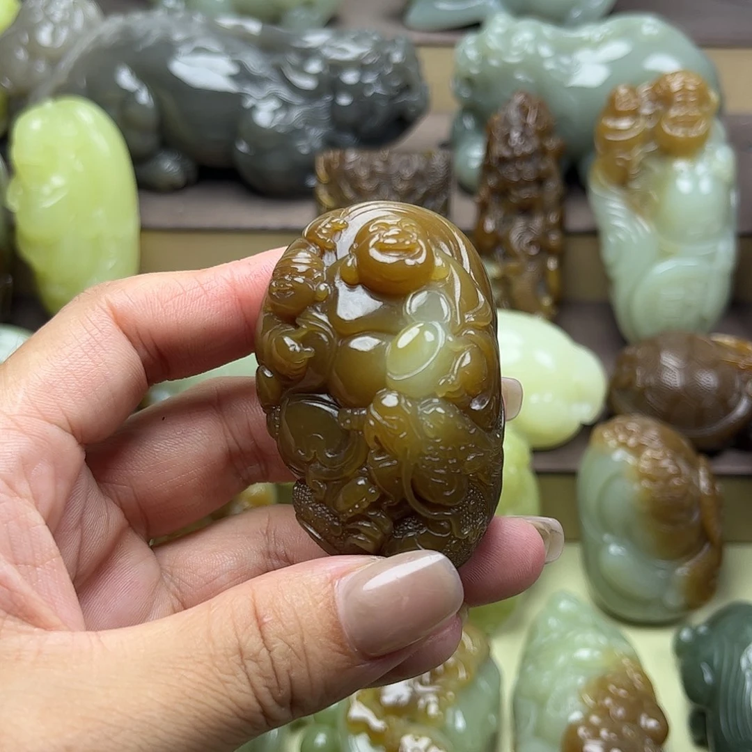 和田玉未镶嵌挂件凤****下