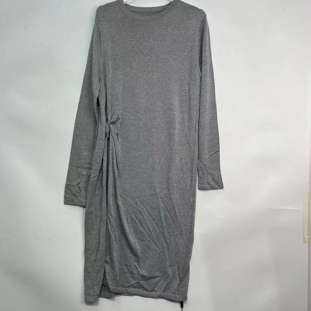 B045458时尚圆领百搭长款灰色毛衣