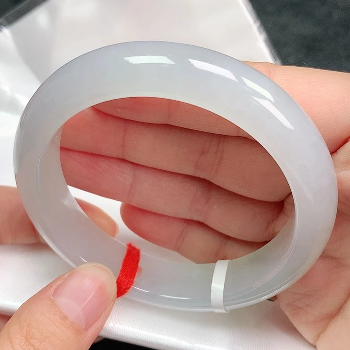 【闪购商品】翡翠手镯未镶嵌5657圈