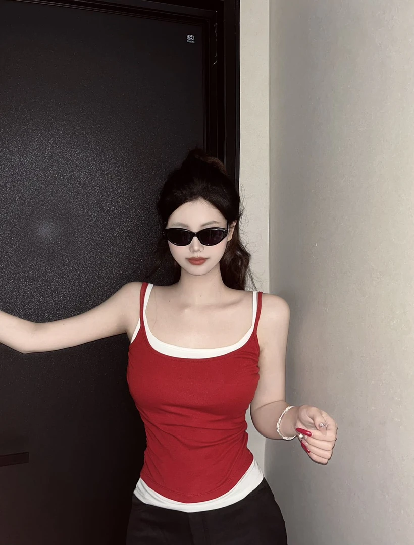 夏季辣妹假两件撞色美背吊带背心女带胸垫百搭白色上衣小吊带