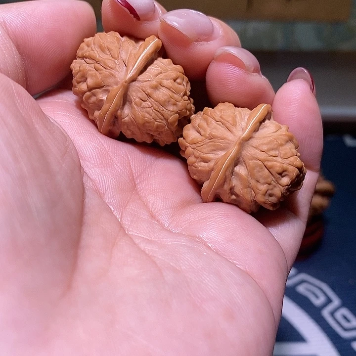 文玩核桃把件山*31野马踢