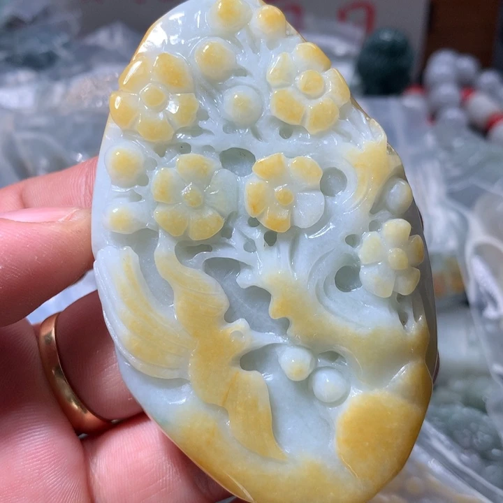 翡翠未镶嵌颈饰保真天然a货翡翠