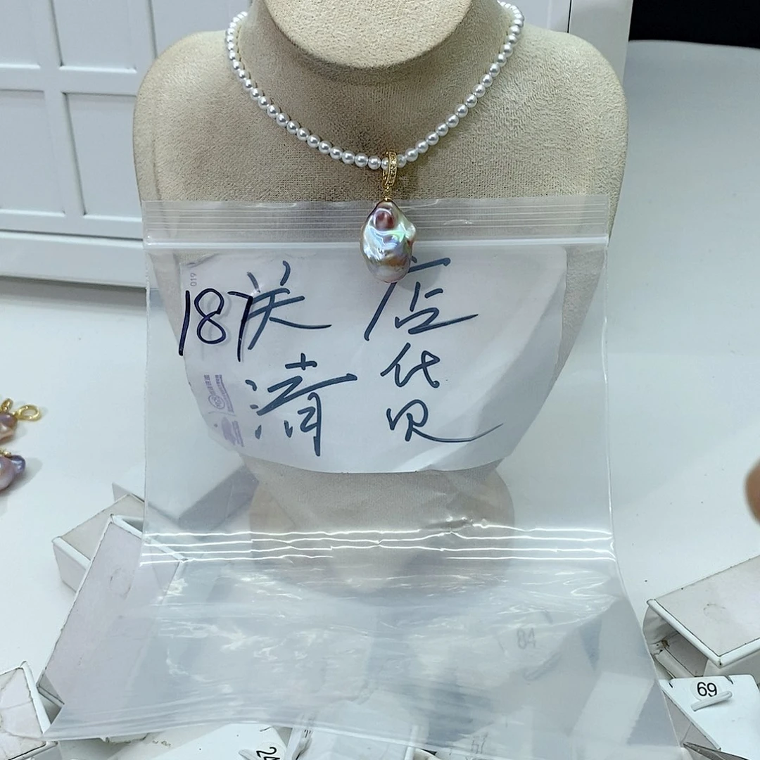 淡水珍珠颈饰合金