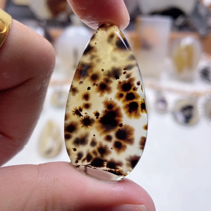 【闪购商品】玛瑙/玉髓颈饰未镶嵌