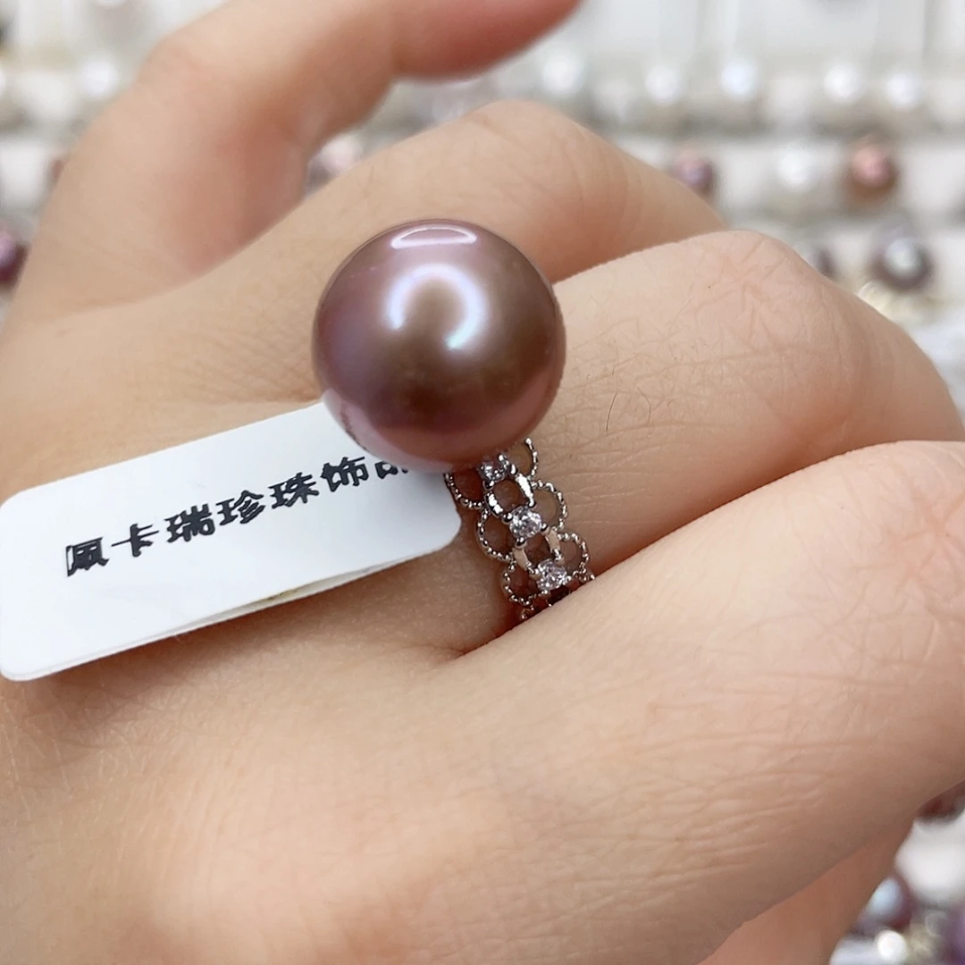 淡水珍珠吊坠(赠链)未镶嵌