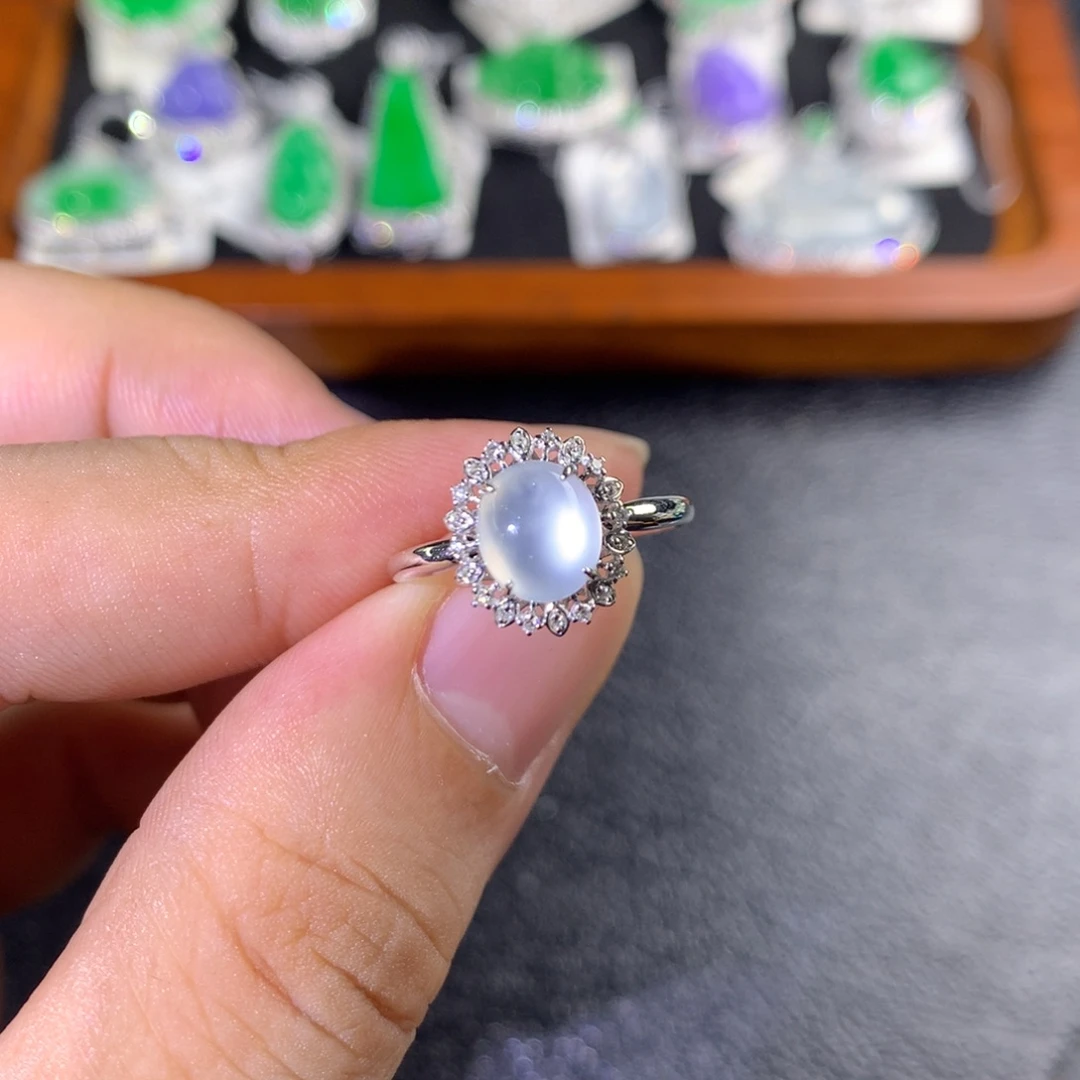 翡翠18K金镶嵌戒指翡翠