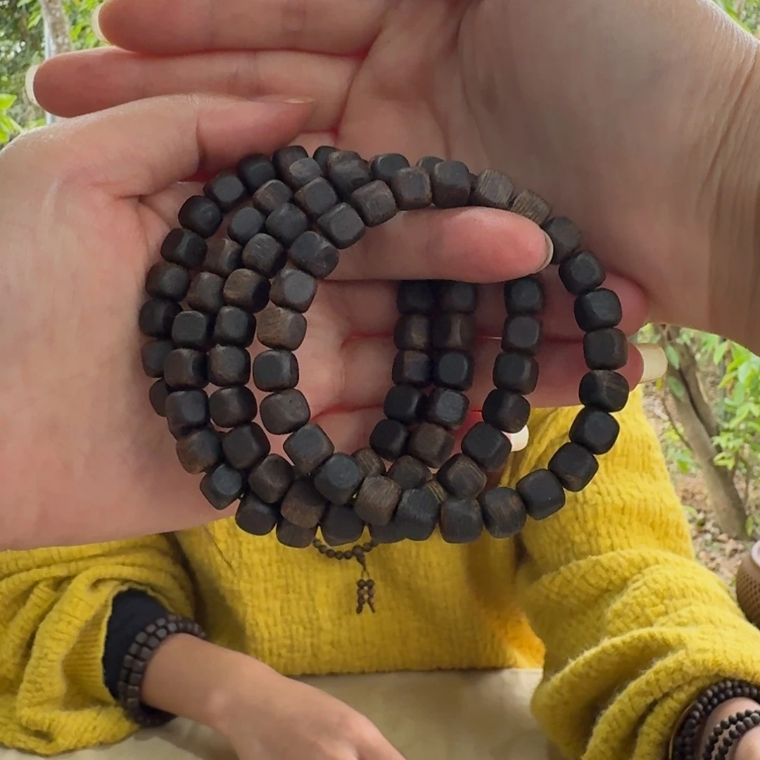 沉香手串绿奇楠沉水单圈约0.7-9多样性发一条