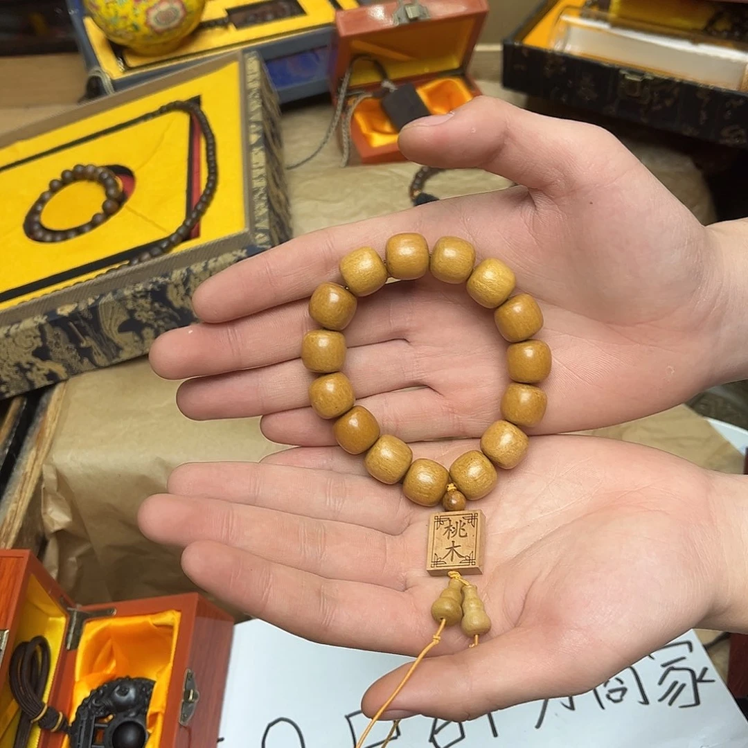 大叶紫檀（黑酸枝木类）