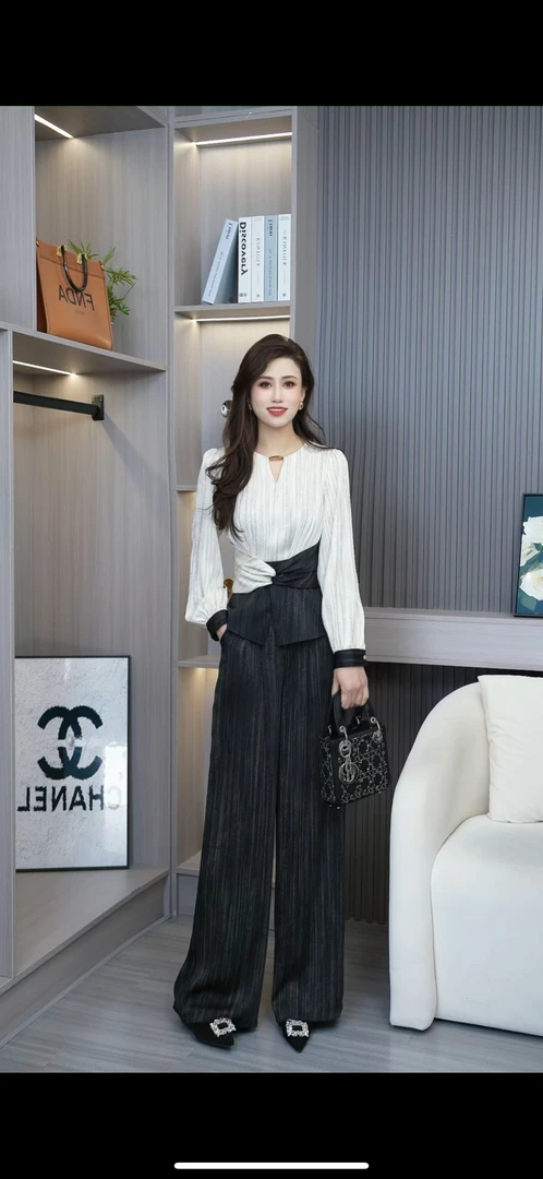 春季长袖衬衣法式独特气质小衫套装