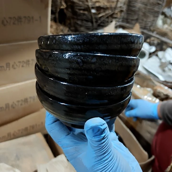 摆件陶瓷盘子碗啥都有