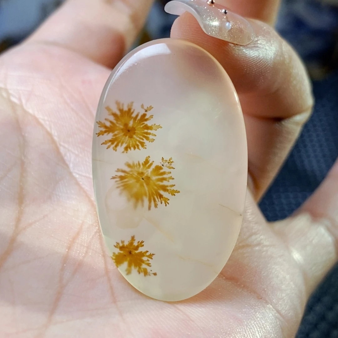 玛瑙/玉髓未镶嵌珠宝半成品