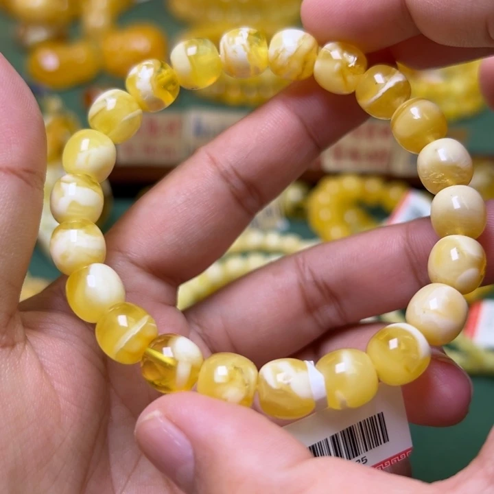 蜜蜡未镶嵌珠宝奇石