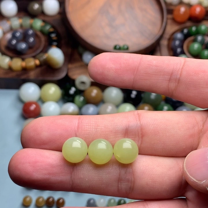 雪***豐和田玉散珠卡10×3个