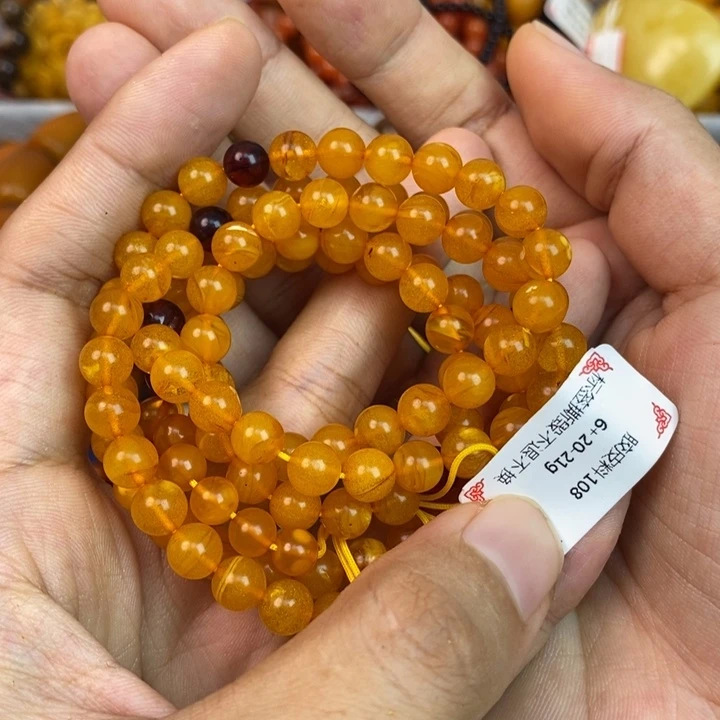 琥珀未镶嵌珠宝奇石