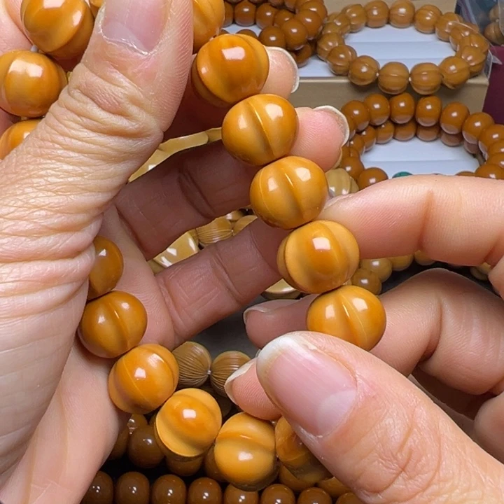 吊坠橄榄核聚宝盆