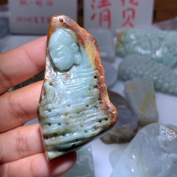 翡翠未镶嵌颈饰保真天然A货缅甸翡翠