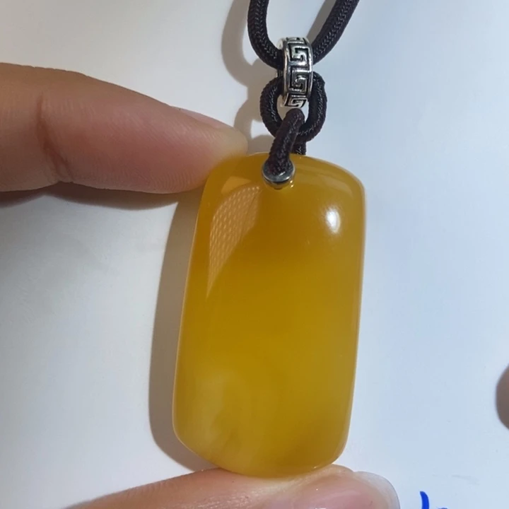 定制琥珀未镶嵌琥珀
