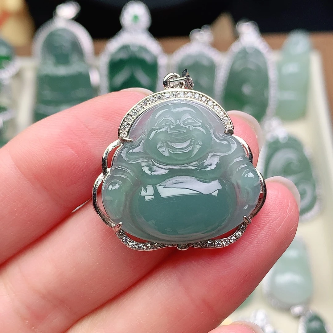 小****翡翠未镶嵌颈饰吊坠