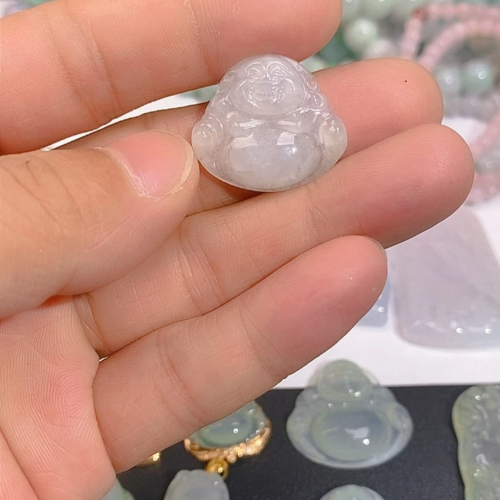 颈饰未镶嵌翡翠佛公