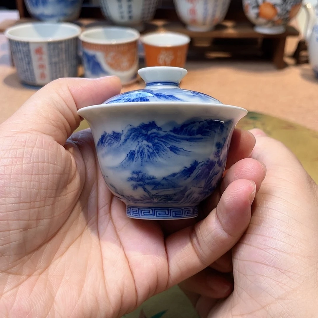 山水内绘盖碗…….