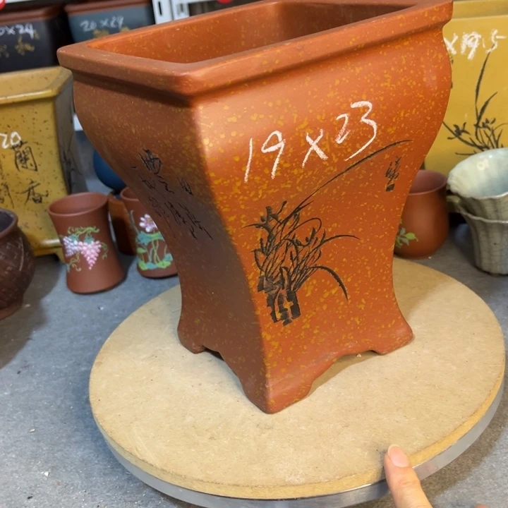 紫砂花盆紫砂花盆