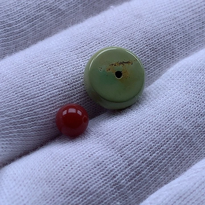 南红玛瑙未镶嵌珠宝奇石