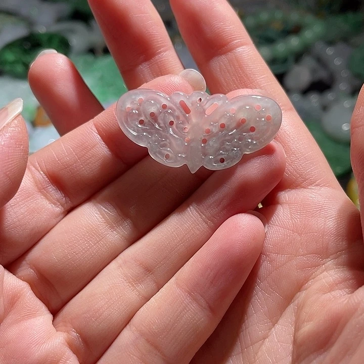 颈饰未镶嵌翡翠天