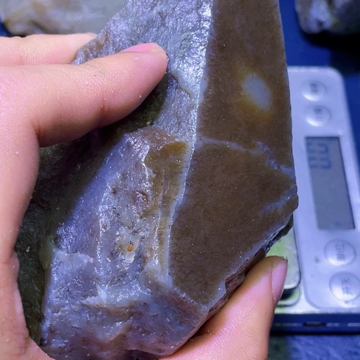 和田玉（糖玉）未镶嵌珠宝半成品