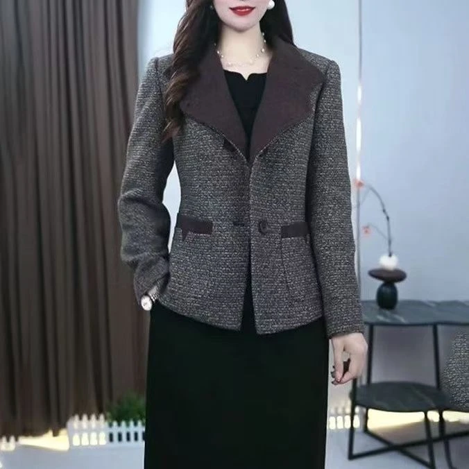 时尚洋气毛呢西装外套百搭高档加厚精纺时尚洋气外套短款秋冬新款