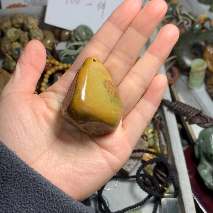 岫岩河磨玉（透闪石质玉）手把未镶嵌海**兵