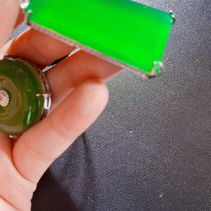 颈饰未镶嵌翡翠想*到A7