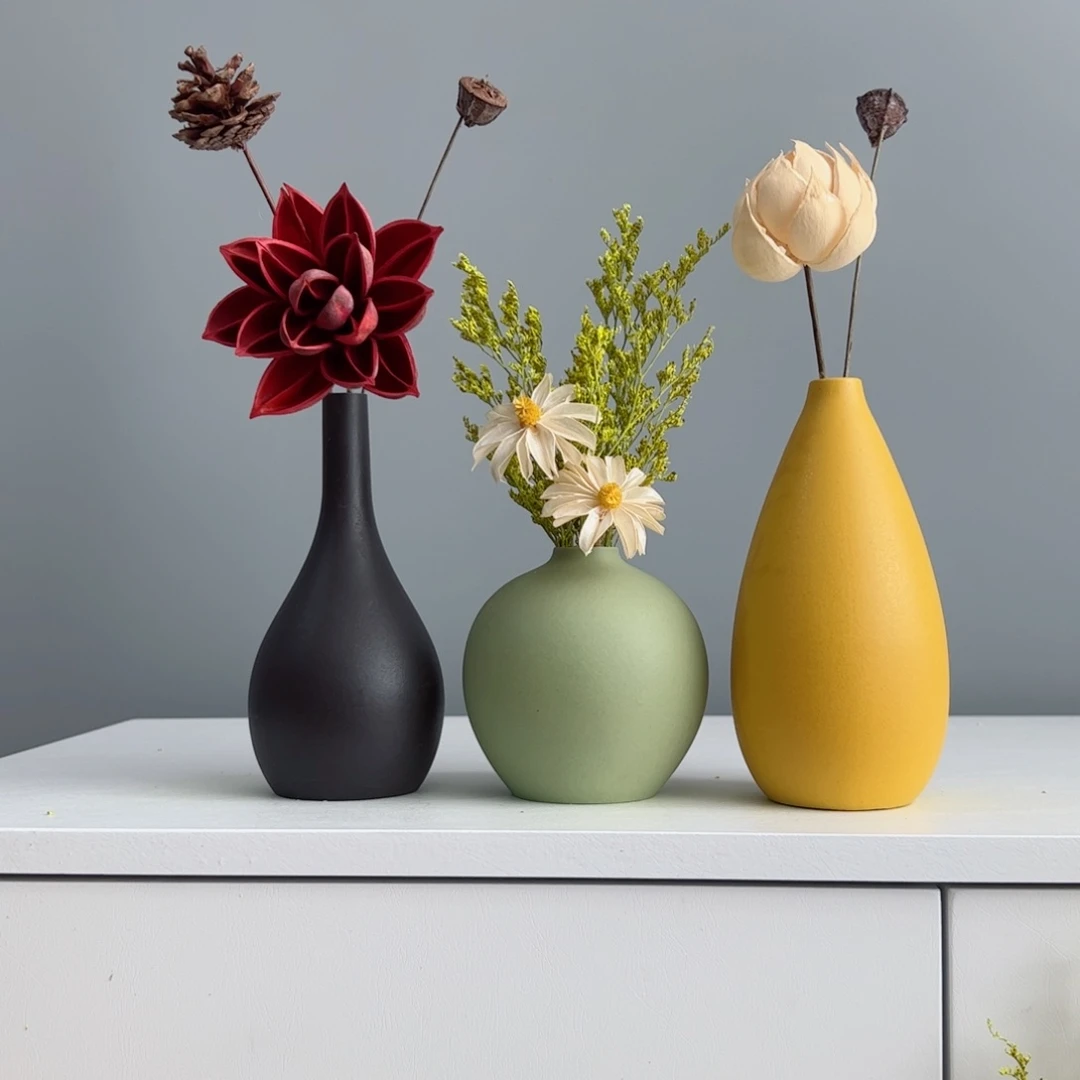 摆件陶瓷小花瓶摆件含花总高约20-30cm